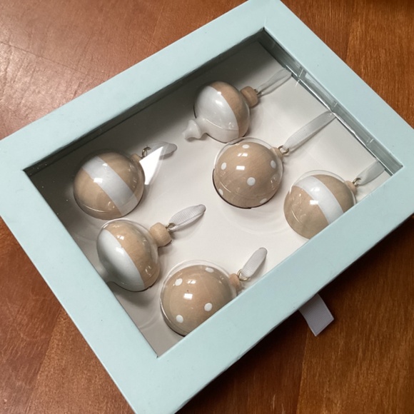 Christmas Decor Bundle: 3 Packs Ornament hooks/Ornaments - Picture 9 of 12